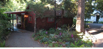 Mckenzie Riverside Cottages